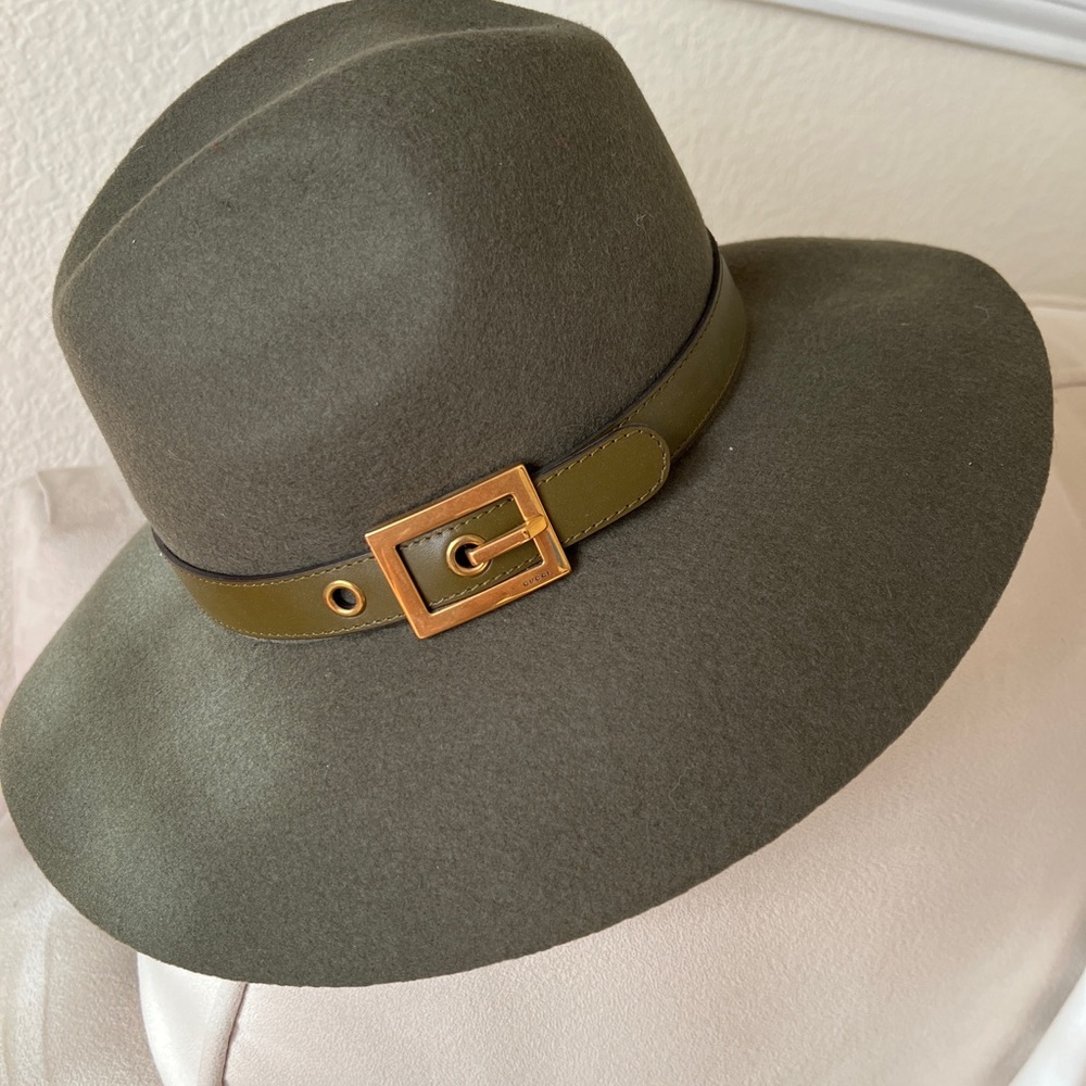 Gucci olive felt hat